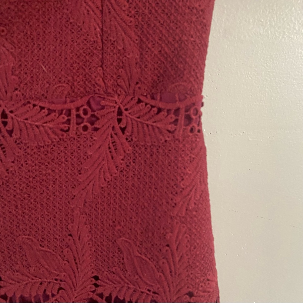 • astr valentina off the shoulder lace dress • - Picture 4 of 9